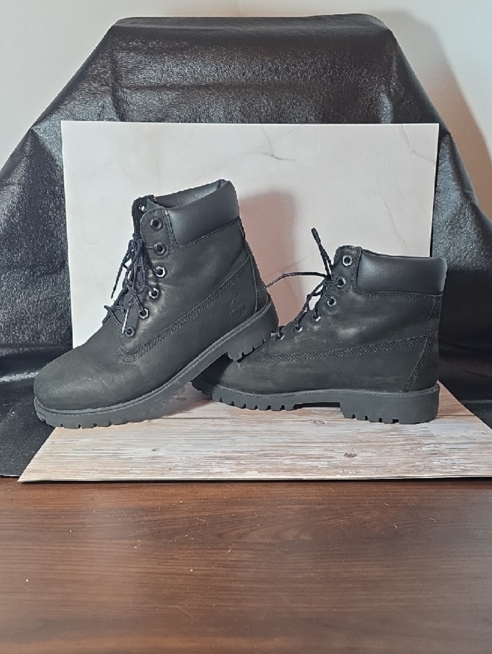 Timberland Black Lace-Up Rugged Work Boots Boys Sz 6 - Picture 2 of 9